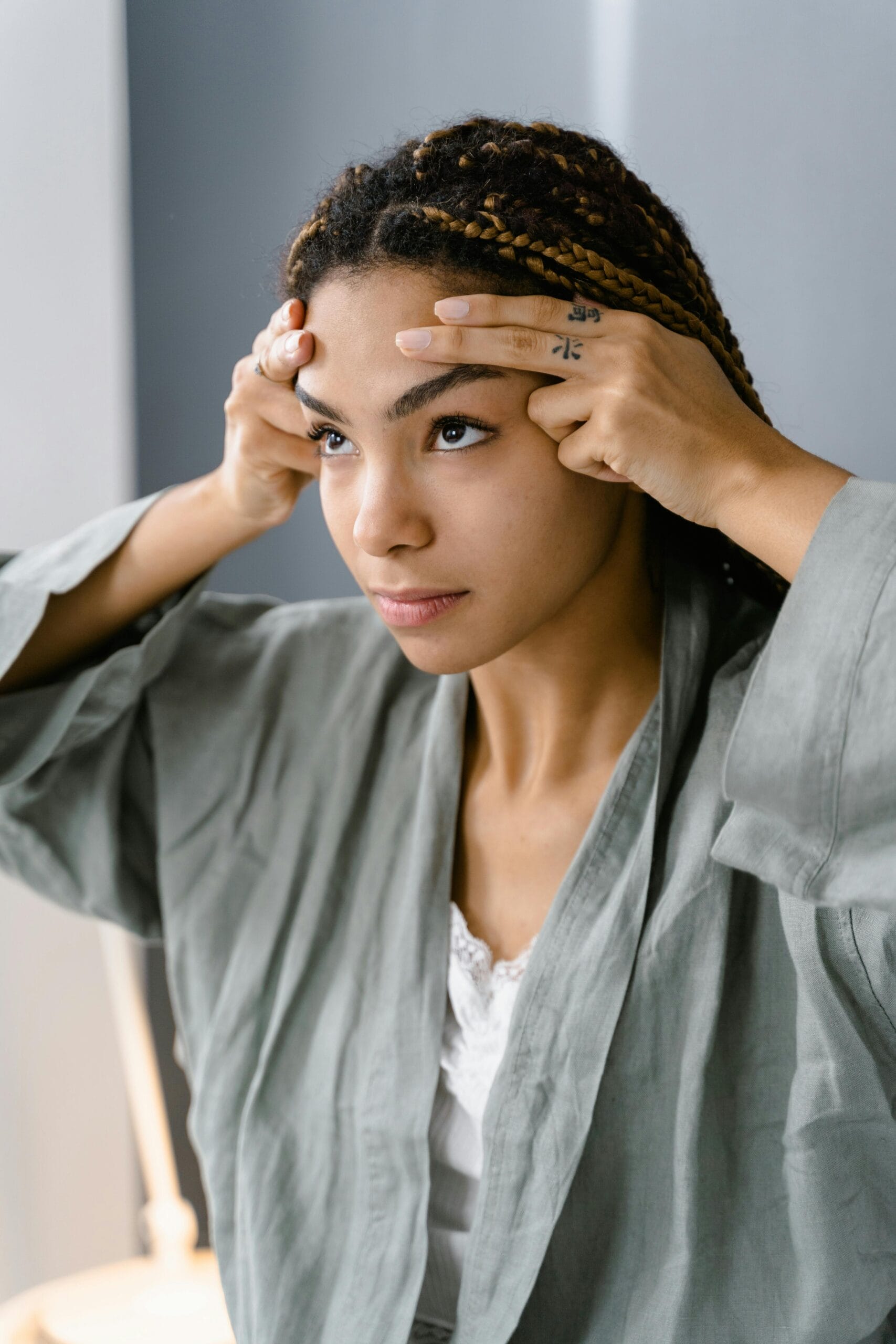 The Science of Gentle Pressure to the Forehead and Calming Your Nervous System